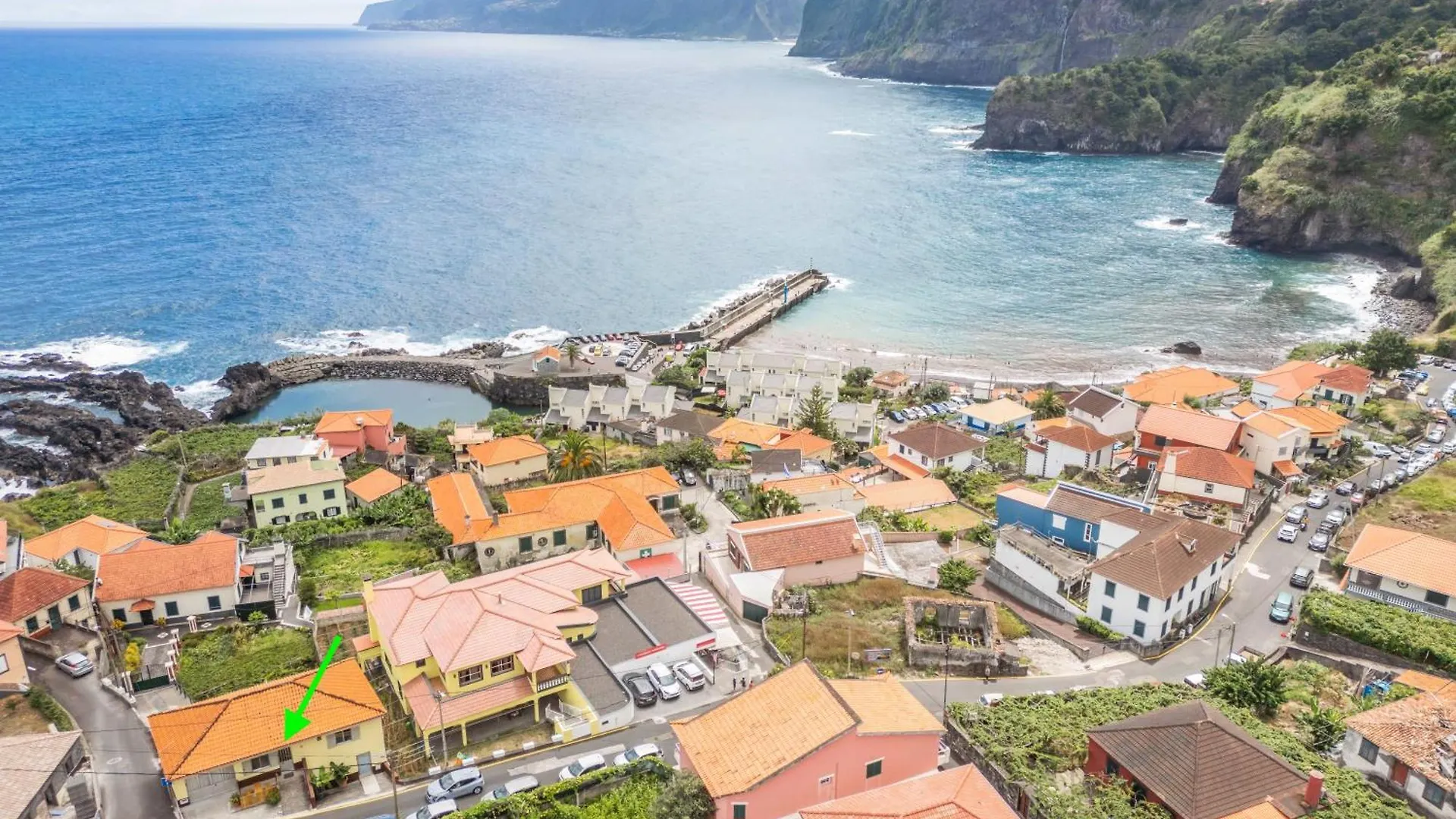 Super Seixal Beach - T2 0*, Seixal (Madeira) Portogallo